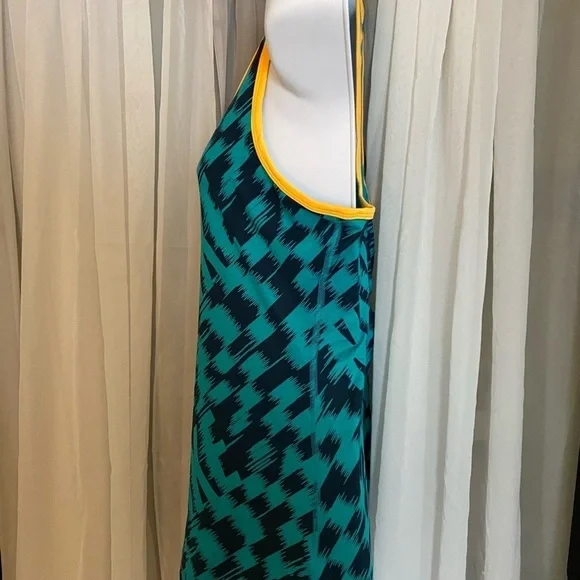 Nike Tank Top - Picture 6 of 7